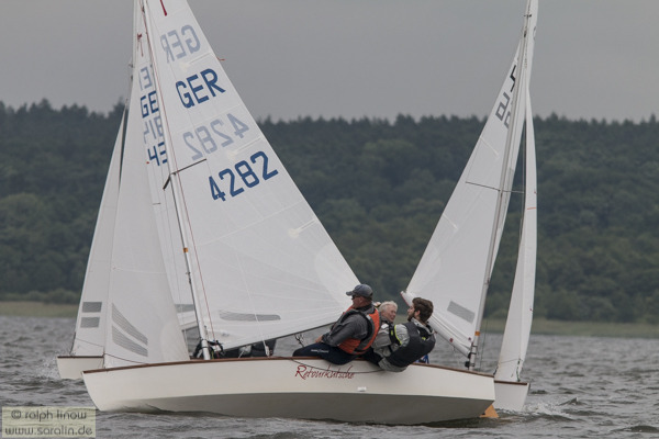 bax078