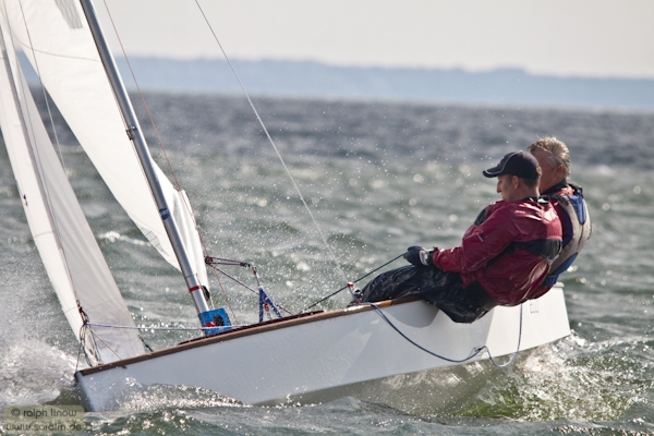 eka217