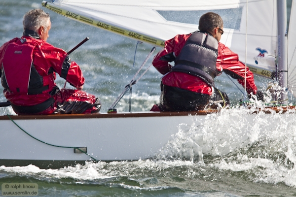 eka244