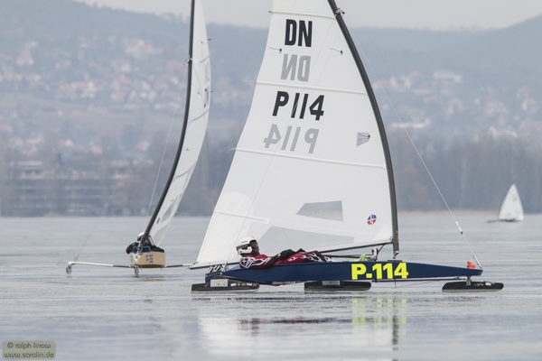 zwo142